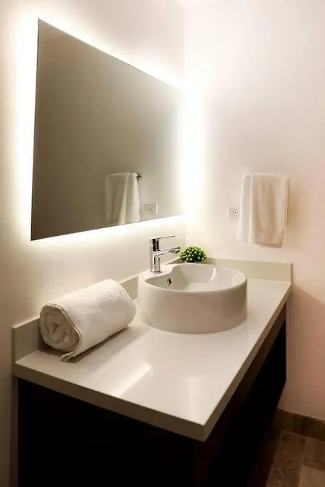 2Br Beach Apartment In Pdc, 400M To The Sea Playa del Carmen