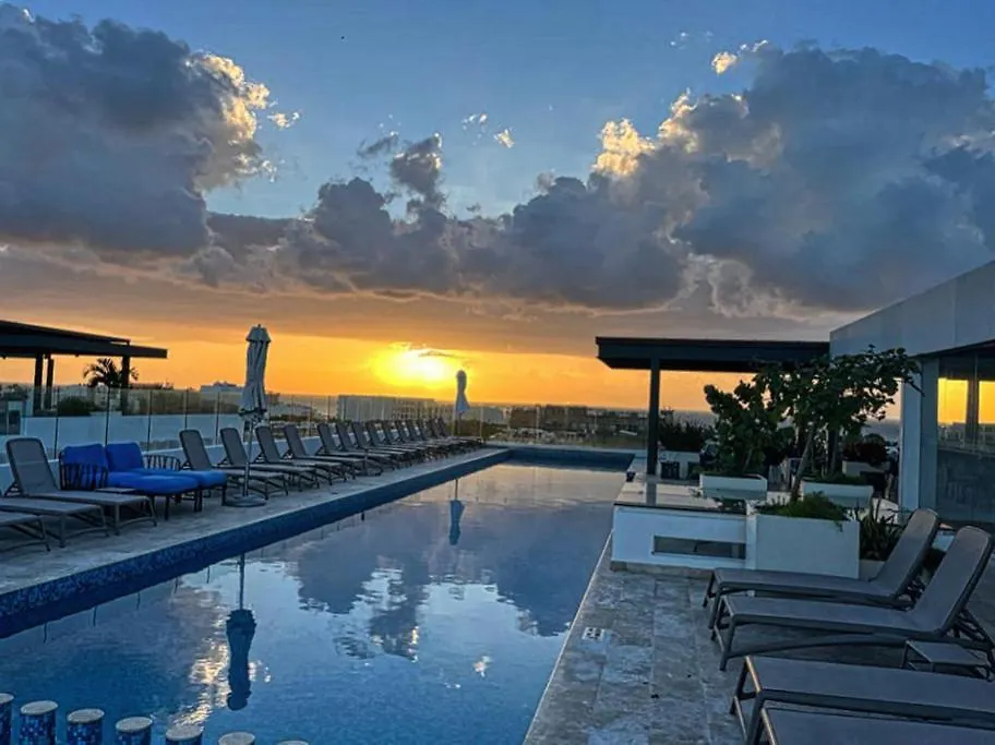 2Br Beach Apartment In Pdc, 400M To The Sea Playa del Carmen 0*,  Mexico